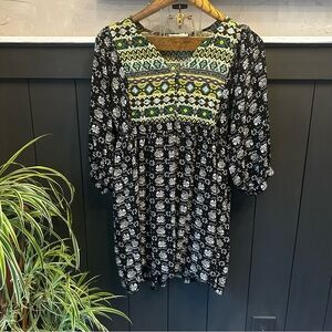 Black and Green Patterned Women's Dress
